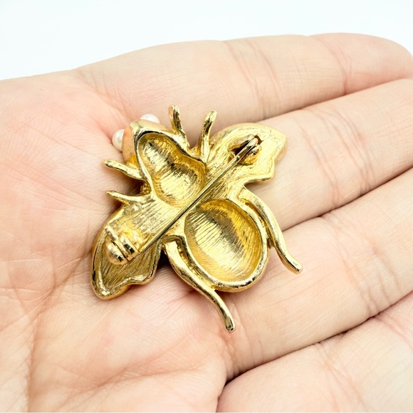 Vintage Gold-tone Enamelled Pearls Accent Bee Brooch - Picture 4 of 6